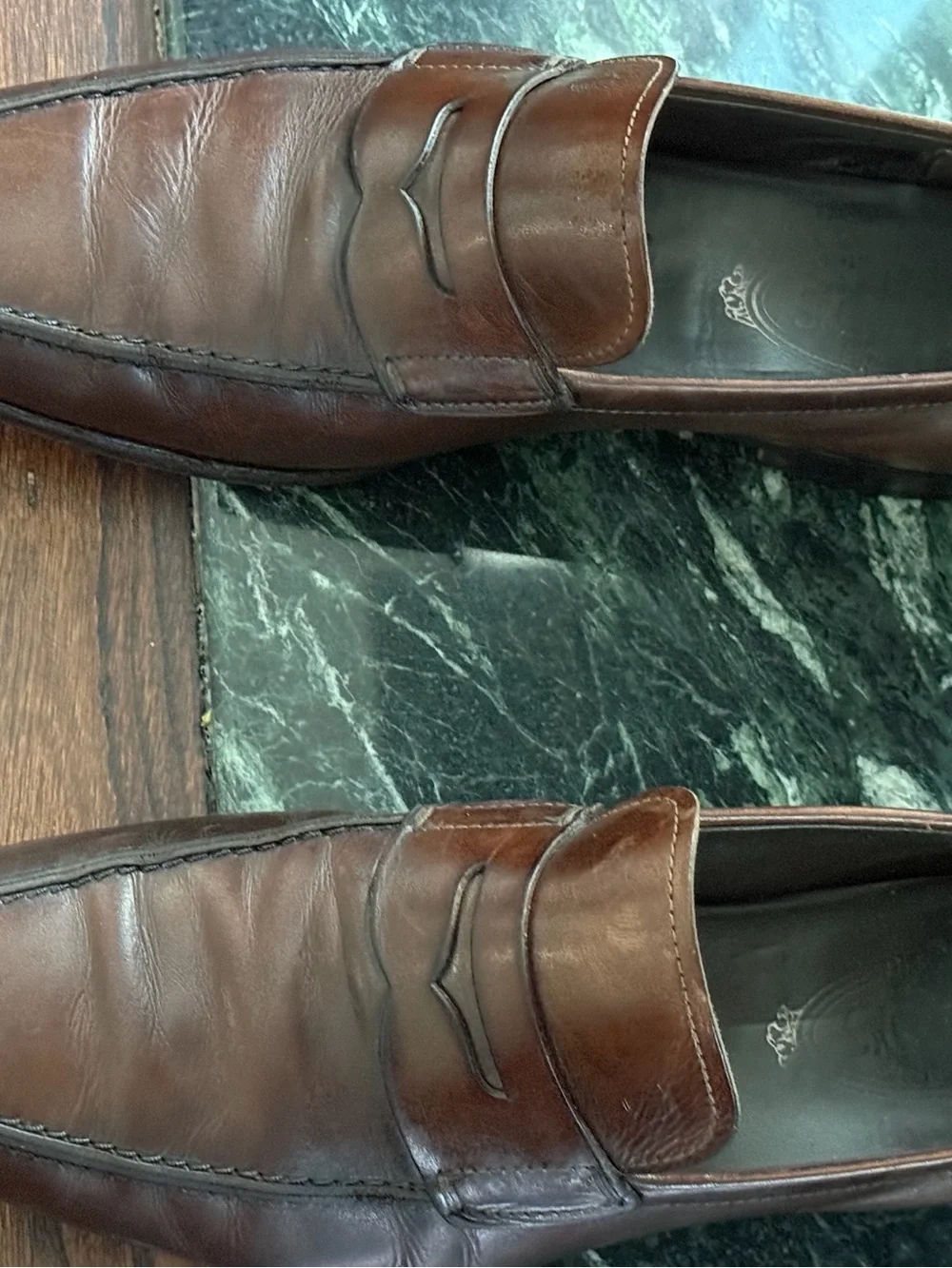 WEALTHY Allen Edmonds Brown Leather Penny Loafers